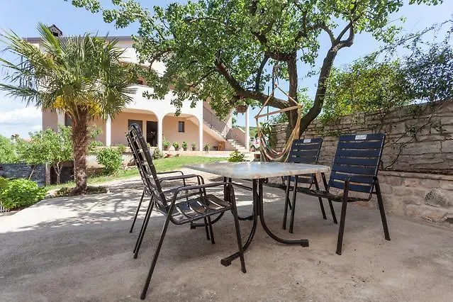 Apartment Erbirosa Rovinjsko Selo